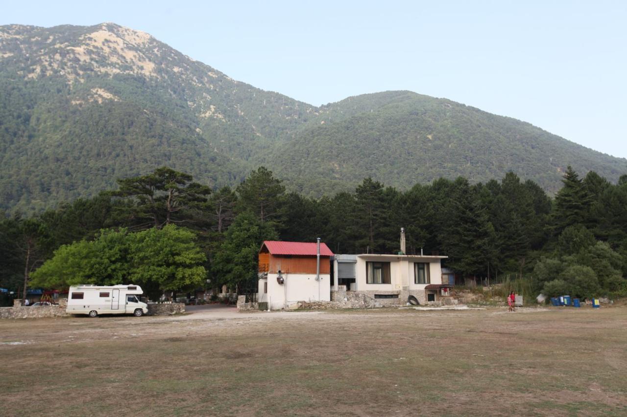Hamiti Camping Center Dukat Ngoại thất bức ảnh