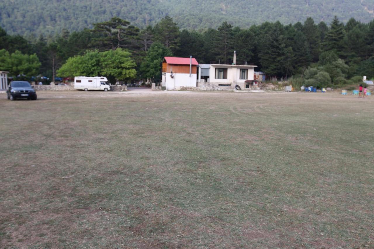 Hamiti Camping Center Dukat Ngoại thất bức ảnh